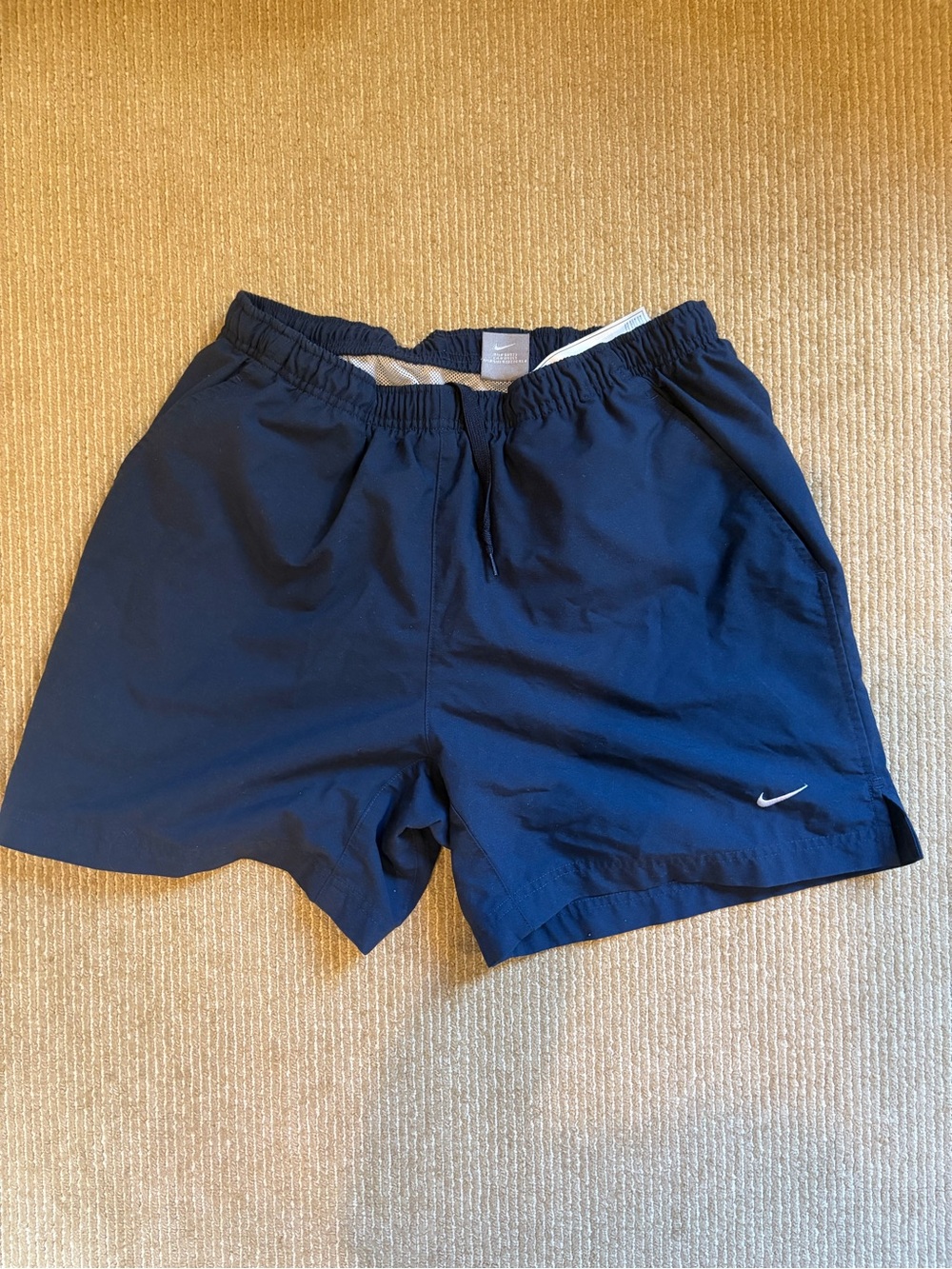 Vintage Nike Men's Navy Athletic Shorts with Elastic Waist